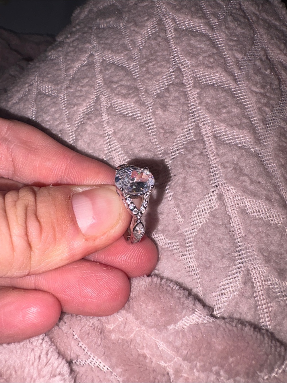 Infinity Band Oval Cut Moissanite Ring
